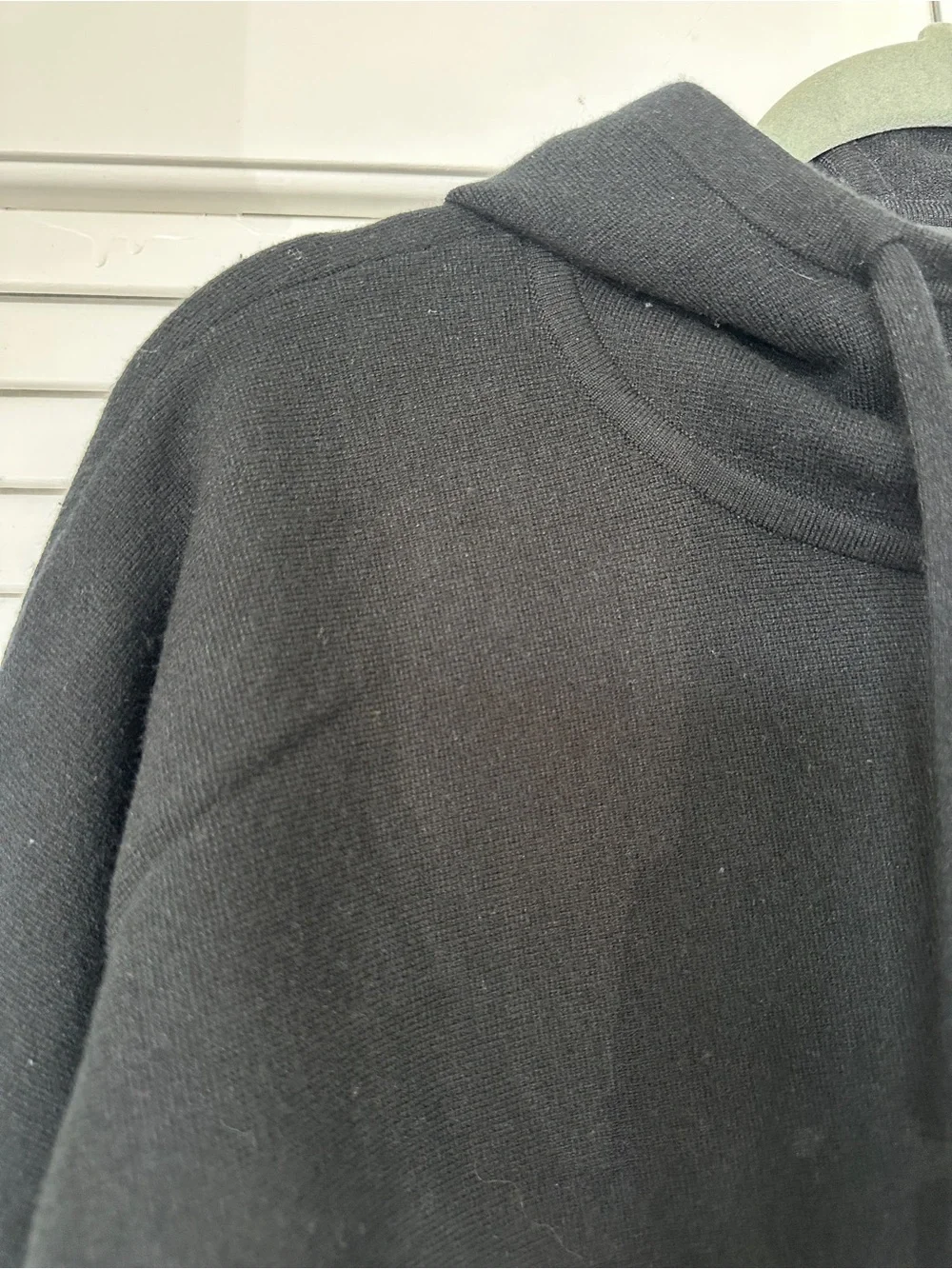 Banana Republic Men’s Black Hooded Sweater Knit Pullover Size M